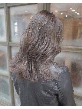 シャル オカチマチ 上野御徒町(shalu) 白髪ぼかし!シアーベージュ