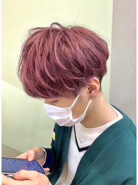 テトラ バイ ネオリーブ 横浜西口店(tetra by neolive) メンズピンクヘアー