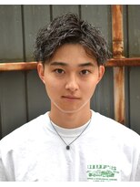 フリーク バーバーショップ 都島店(FREAK BARBER SHOP) 黒髪短髪ツーブロックアップバングツイストスパイラルパーマ