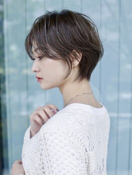 プランツヘアーの写真/【博多駅5分】お客様一人ひとりの骨格に合わせた再現性高いカット★扱いやすく毎日のお手入れが簡単に♪