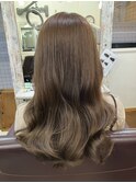 シナモングレージュ
