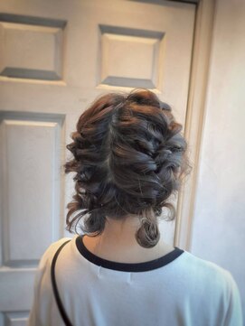 アロマ ヘアー ルーム 新宿3号店(AROMA hair room) 編み込みツイン/ヘアアレンジ/ヘアセット