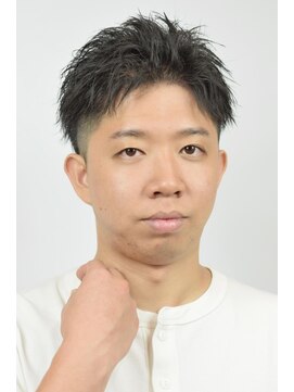 クオンヒール(QUON HEAL) スパイキーショート七三アップバングニュアンスパーマｎ