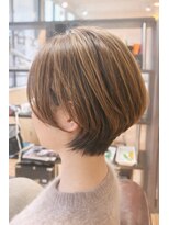 美容室 オハナ(Ohana) 白髪ぼかしハイライトの丸みショート