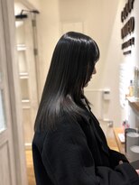 シーループユナイテッドアトリエ(C-LOOP UNITED ATELIER)&nbsp;艶髪レイヤー/オリーブグレー/暗髪カラー