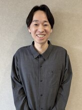 MILSHEの実力派スタイリスト。花橋の縮毛矯正技術と、太田黒のナチュラルで上品な大人ヘアデザイン
