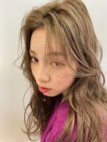 ラファンジュ ヘアー(Rohange hair)&nbsp;ミルクティベージュ/ウェーブ巻き/前髪なし