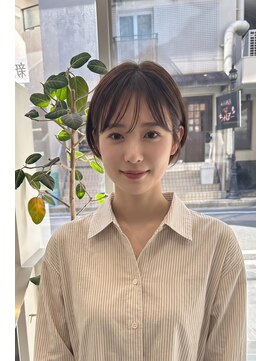 トレ(tre.) 艶感ふんわり前髪ショートボブ