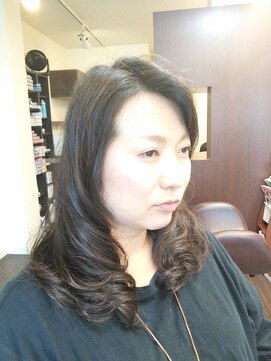 ヘアメイク ビス(Hair Make Bis.) ふんわりカール