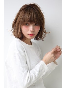 ネオリーブ チロル 横浜西口店(Neolive CiroL.) ”ツヤと柔らかさ”ベージュカラーのボブミディ