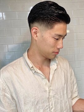 キングマンバーバー 田町店(KING MAN BARBER) 七三オールバック[田町駅]<理容室>