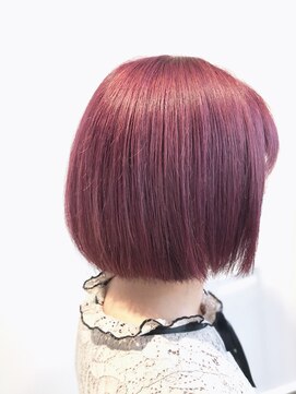 ジュール 新宿三丁目(Joule) カシスピンクカラー×シンプルボブ［新宿三丁目］