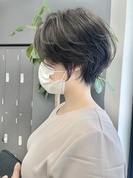 ジアン テラス(GIEN TERRASSE) #くびれショート #ショートヘア #大人ショート