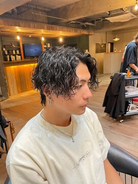 シリー 南風原店(SILLY) 沖縄メンズセンターパートツイストスパイラルパーマ