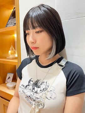 マックス フォー ヘアー(MAX FOR HAIR) 【デザインカット】綺麗なラインのボブ×インナーカラー丸み