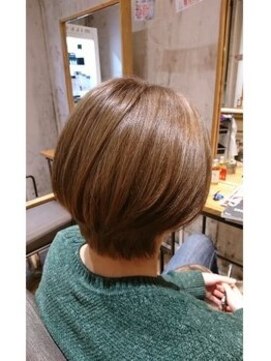ヘアーショップ エヌアンドエー 越谷店(hair shop N&A) ハンサムショート×ベージュ