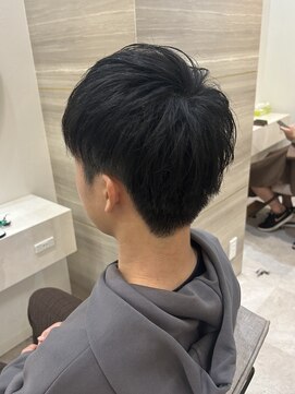 ラビス クローバー(Lovis clover) 学生におすすめ！メンズショートカット♪あゆむ