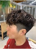 ツイストスパイラルパーマツイストパーマメンズパーマ刈り上げ