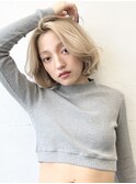 ブロンド/ケアブリーチ/ハイトーンカラー/ボブ/イメチェン