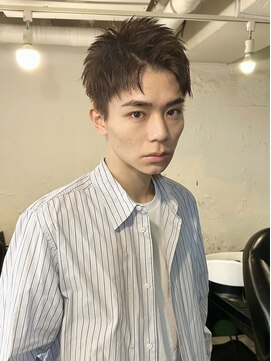 ファルベ(Farbe) ショートカット/スパイキーショート/ツーブロック/束間ショート