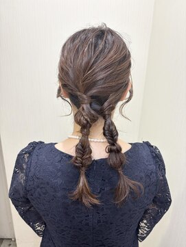 ネイトル(naitre) ツインテールヘアアレンジ