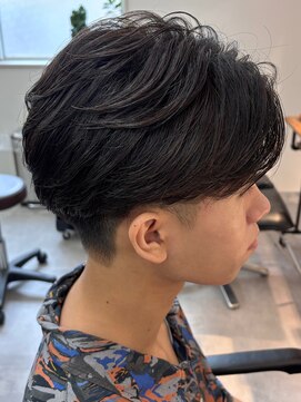 シーフ 千葉(Cyf) フェザーショート/フェザーパーマ/フェード/千葉駅/森茂樹