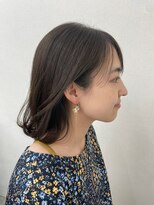 アヴェリー(avely) ミディアムレイヤー/ひし形/髪質改善/くびれヘア