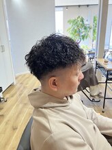 アフィネ ヘアライフデザイン(Affiner HAIR LIFE DESIGN) ローシャドウフェード × ハードツイスパ
