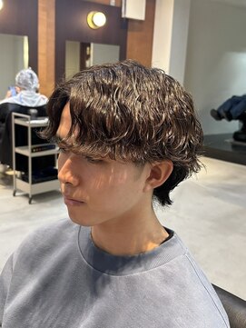 アトラクト バイ ラック 津田沼(Attract by LUCK) 波巻きウルフパーマ/津田沼/メンズパーマ/メンズ/ブリーチ