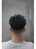 王道スキンフェード×ラフ束感ショート