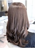 グレージュカラー ローレイヤーカット ロング巻き下ろし30代40代