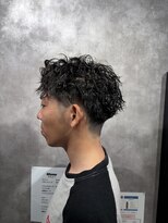 スピン 本八幡(SPIN) MEN’S HAIR/サーフカール/刈り上げセンターパート/本八幡