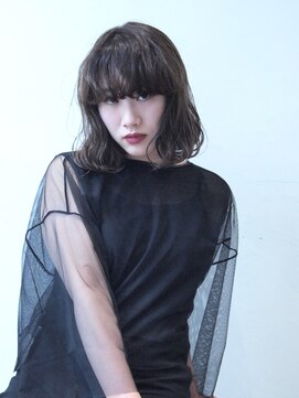 ココ 原宿(KOKO) #大人ガーリー#ダークアッシュ#ミディアムレイヤーカット