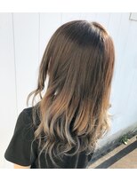 フォルテ 掛川店&nbsp;ケアブリーチグラデーションカラー【掛川　美容室　カラー】