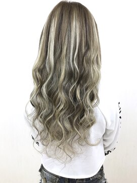 あるじゃんすー 神戸三宮店 オリージュ×ホワイト×黒髪#シールエクステ#ロングヘア#神戸