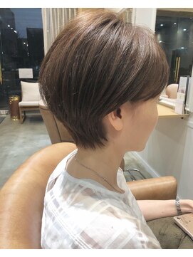 トリート 妙典店(TREAT) 耳かけショート×ベージュカラー_TREAT妙典