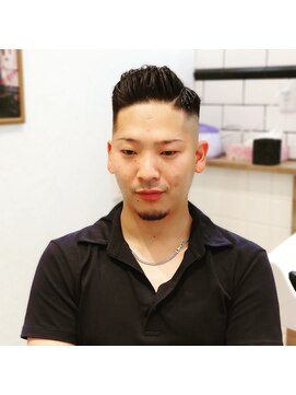 ブルートバーバーショップ(BLUET Barber Shop) フェードスタイル
