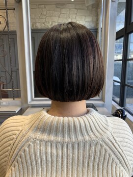 シャル 辻堂(shalu) シンプルイズベスト!ラインが綺麗なフラットボブ