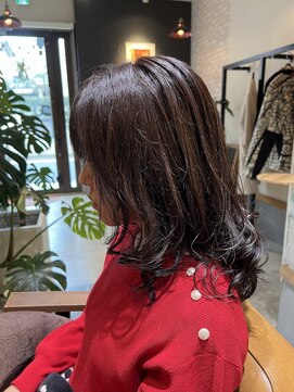 ヘア サロン ルート 幕張(Hair Salon ROUTE) 《大人可愛い》20代30代40代黒髪レイヤーロング[ROUTE幕張店]