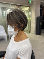 イキ 表参道(iki omotesando)&nbsp;モード/無造作ウェーブ/大人ガーリー[表参道駅]