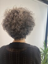 ヒスイバイケンジ(hisui by KENJE)&nbsp;スパイラルパーマ