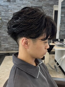 ヘアーアンドビューティーガーデン(HAIR AND BEAUTY GARDEN) ニュアンスパーマカルマパーマワンカールパーマセンターパート