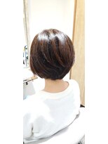 ジーナ(ZINA) 前下がりショート