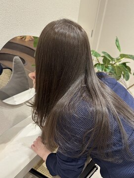 ニモ(NIMO.) オリーブベージュ