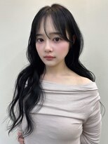 ユエン(uyen)&nbsp;【NANA】レイヤーカット地毛風カラー黒髪レイヤー