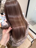 ファムバイアヴァンス(Femme by AVANCE.)&nbsp;髪質改善ケア/透明感/イルミナカラー20代30代40代【玉川沙希】