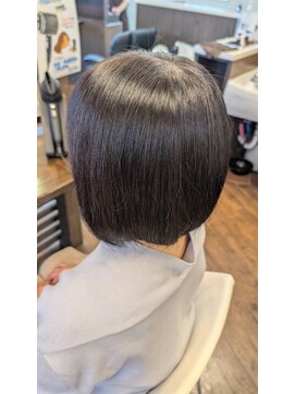 ツヤイロ 島田店 ヘアカラーグレージュアンブレラカラーショートボブ30代40代