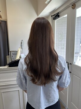 ケイリー(KAYLEE) 【ヘーゼルカラー】