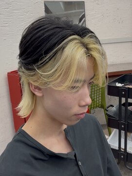 色落ちなしホワイトブロンドインナーカラー