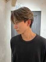 エレン(E L E N)&nbsp;センターパート　ニュアンスパーマ